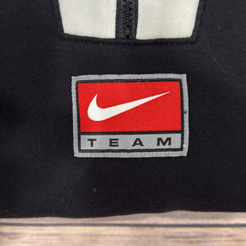 Nike 1/4 Zip - Picture 2 of 9